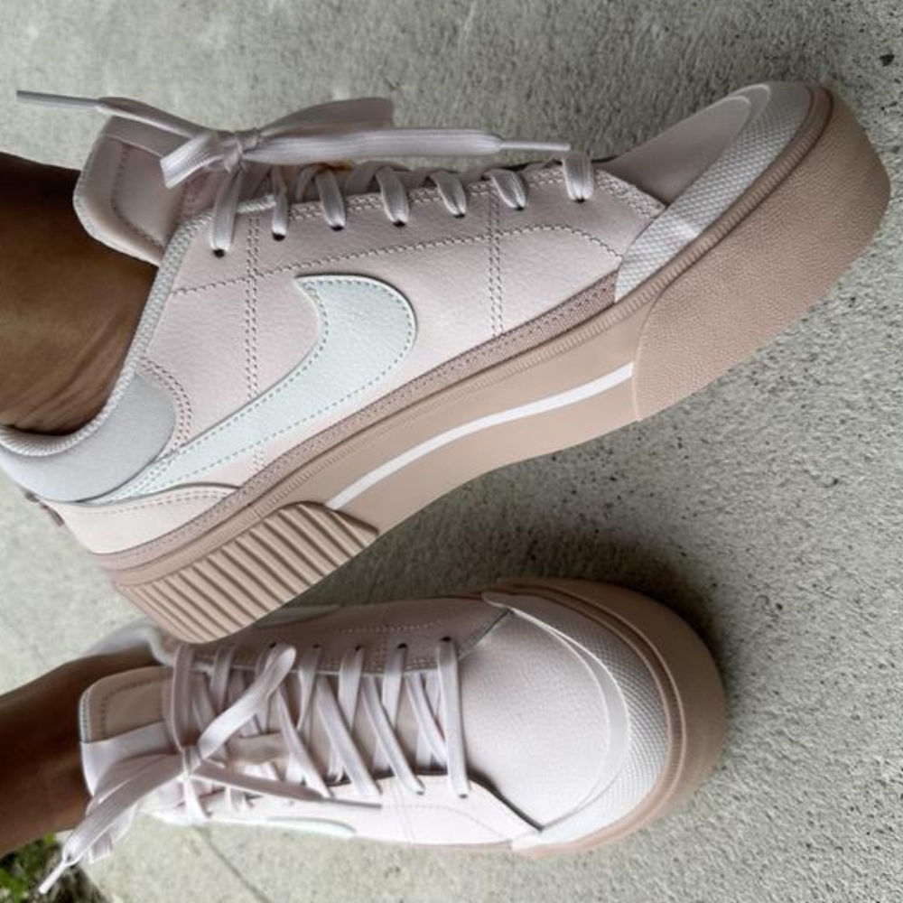 Nike Wmns Court Legacy Lift 'Light Soft Pink’ Sneakers Size 8 MSRP $94.99